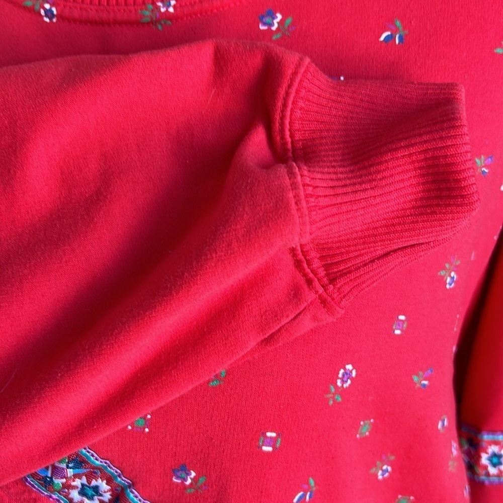 Vintage 80s Blast Blues red crewneck sweatshirt floral ribbon grandma core - Picture 6 of 15